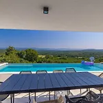 Vila Elevation